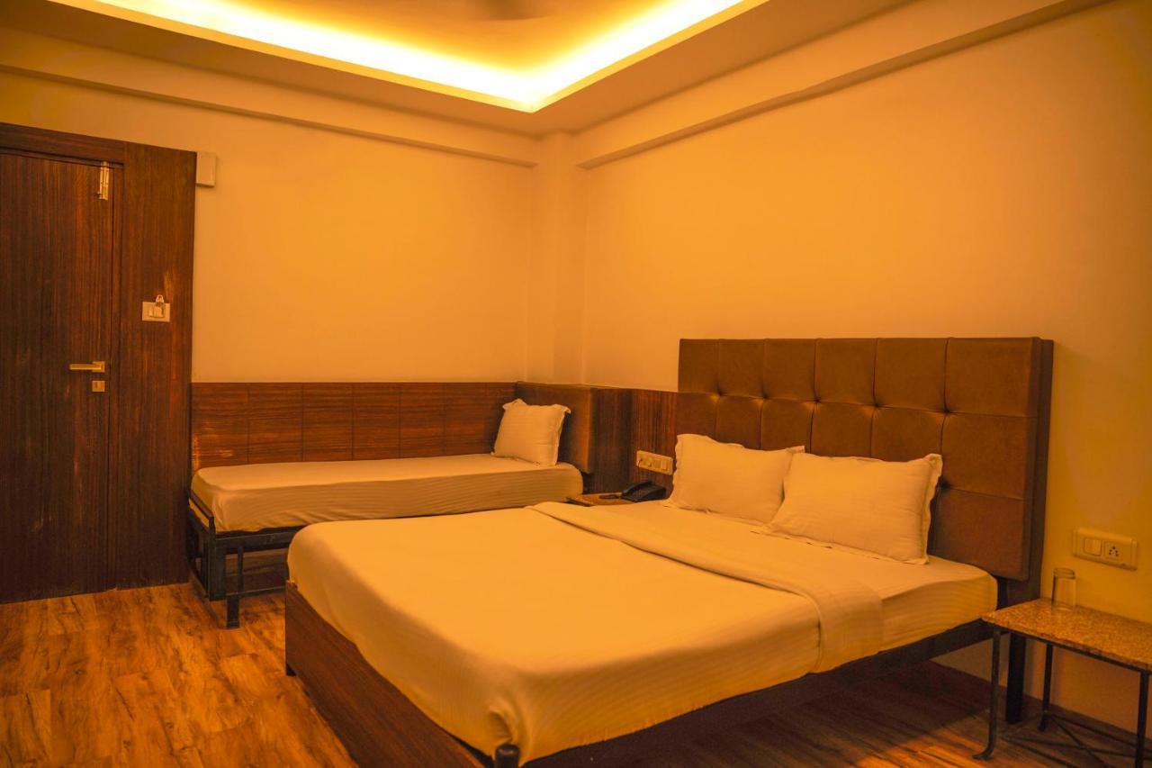 The Atithi Niwas Hotel Indore Luaran gambar